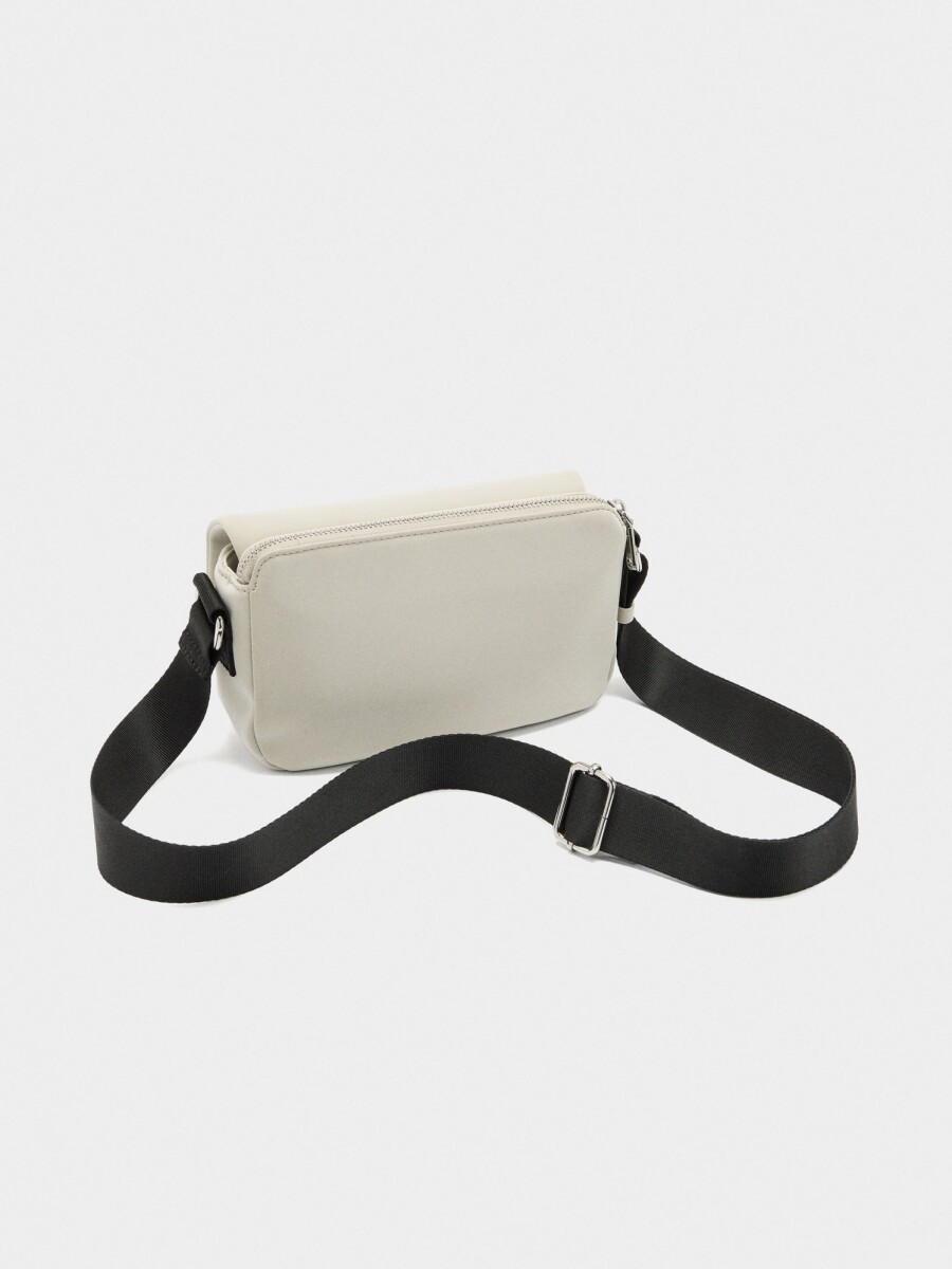 Bolso Bandolera Con Solapa Textura Suave crudo