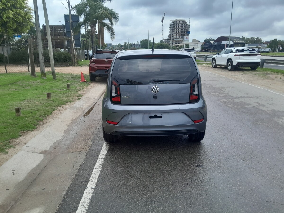 Volkswagen Up Move 1.0 Extra Full | Permuta / Financia Volkswagen Up Move 1.0 Extra Full | Permuta / Financia