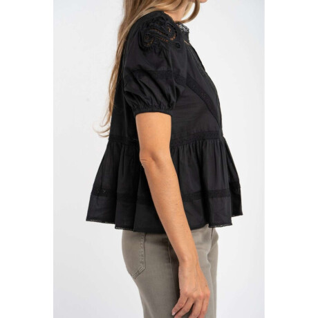 Blusa Algodon Con Encaje Negro