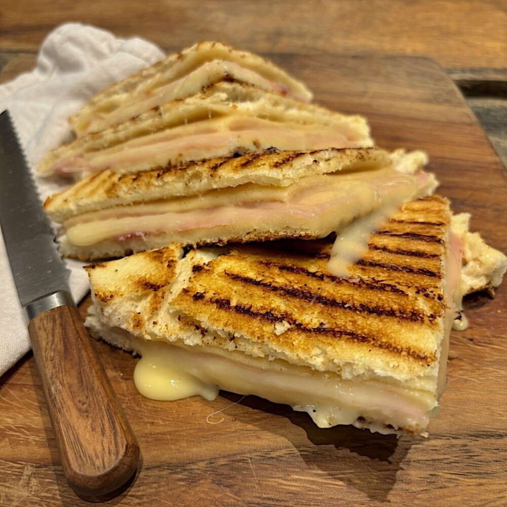 Sándwich Caliente Sándwich Caliente