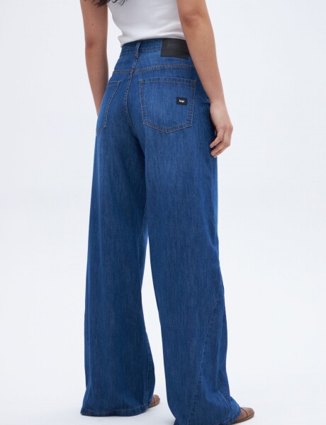 Jean Harriet Mid Blue 26