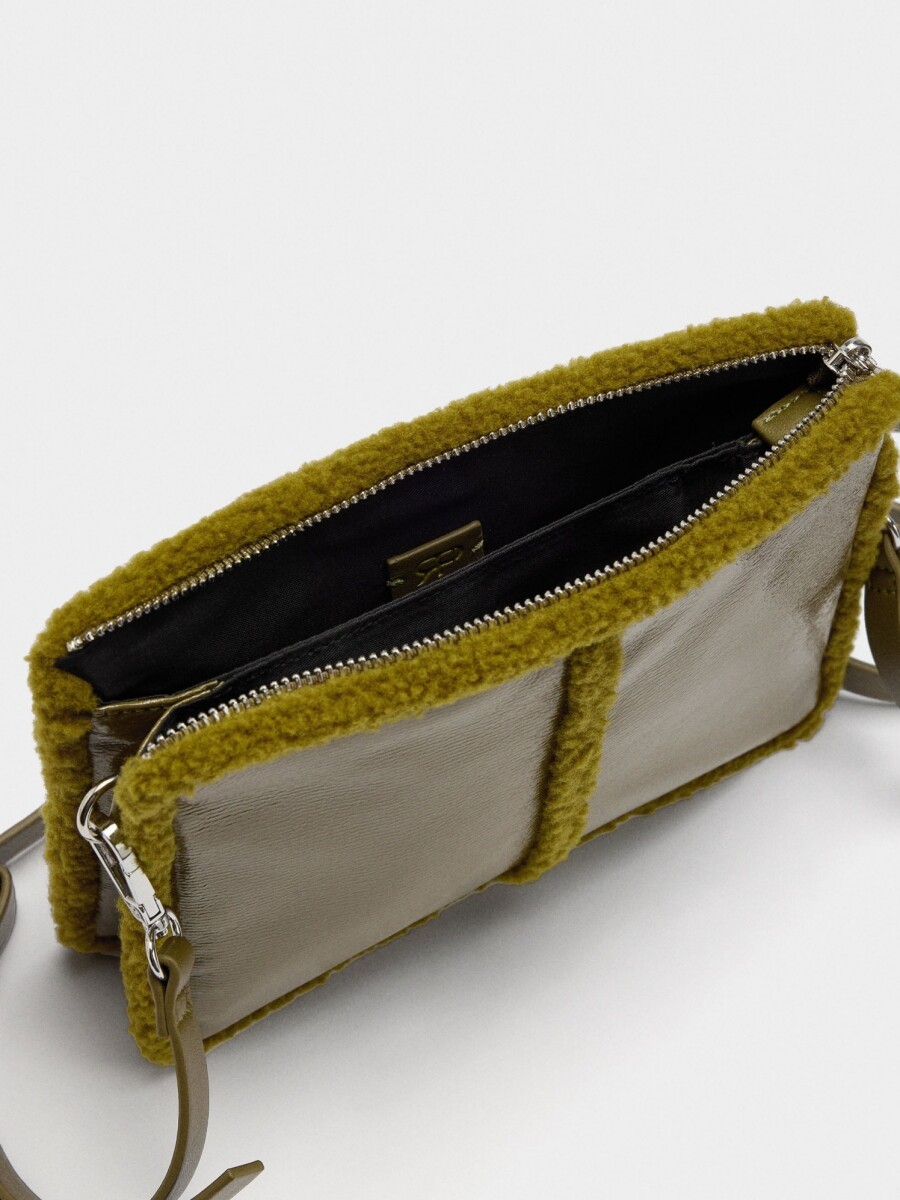 Bolso Bandolera Bordes Efecto Pelo caqui