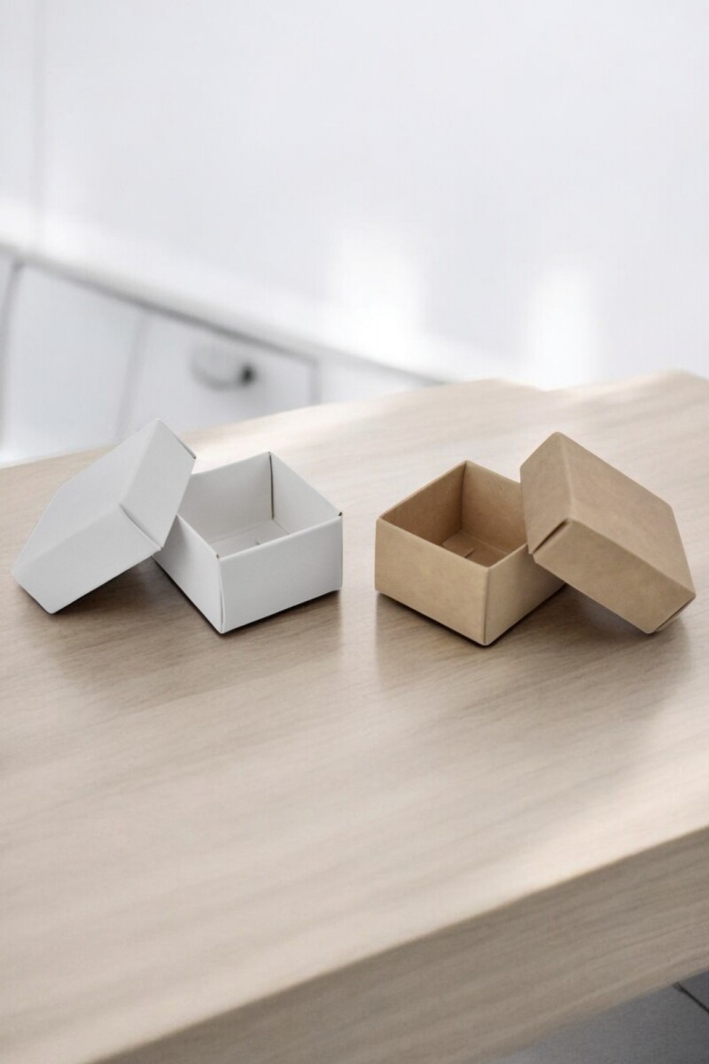 Caja Cuadrada 4x4x2,5 cm - REVERSIBLE BLANCO MADERA 