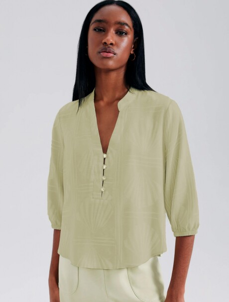 BLUSA ESTAMPADA CON MANGAS ABULLONADAS VERDE CLARO