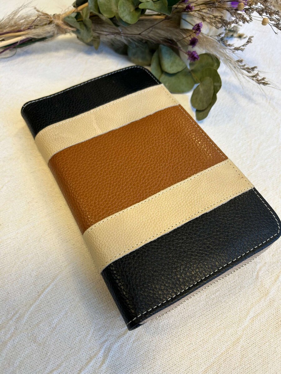 Billetera Coral - Negro y Marron 