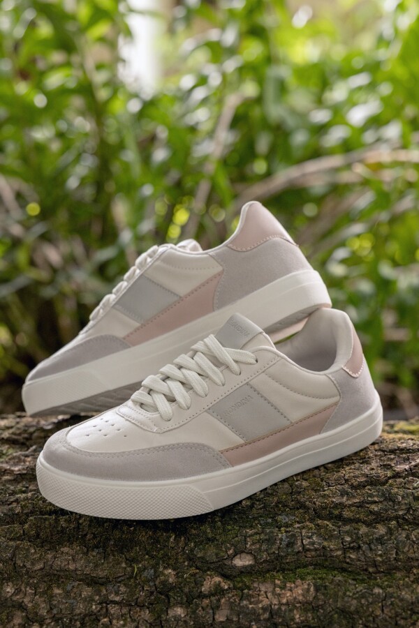 Calzado Casual. Blanco