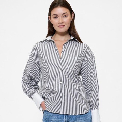 V-POPLIN BIG SHIRT - CONTRAST CUFF/COLLAR NAVY STRIPE
