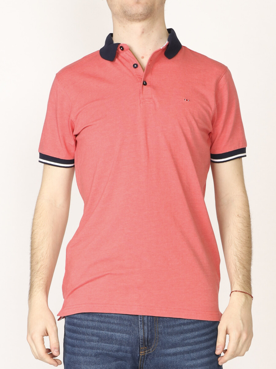 Remera Harrington Label - Coral 