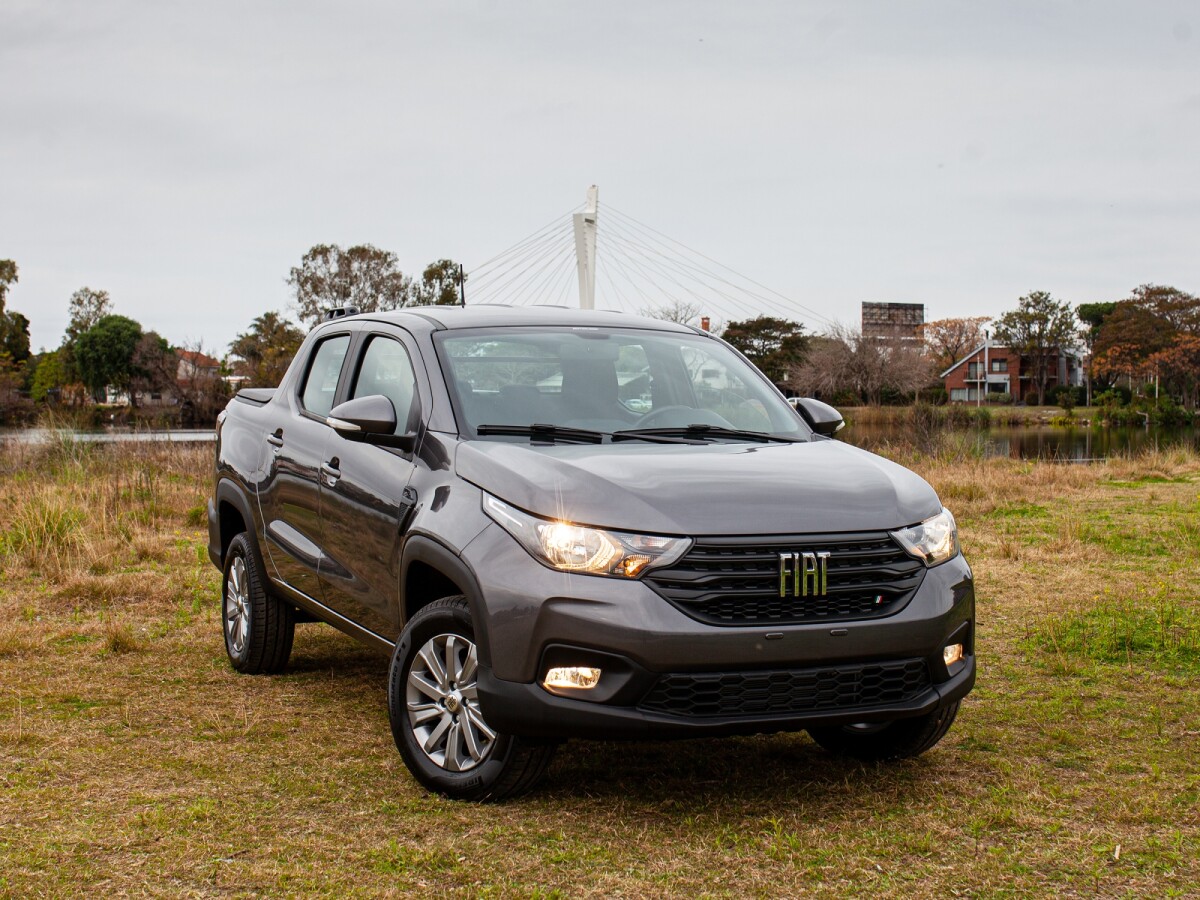 Fiat Strada Freedom Doble Cabina 1.4 | Permuta / Financia Fiat Strada Freedom Doble Cabina 1.4 | Permuta / Financia