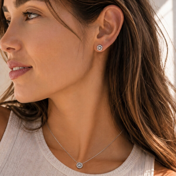 Caravanas Liora de Oro Blanco 18k con Brillantes Caravanas Liora de Oro Blanco 18k con Brillantes