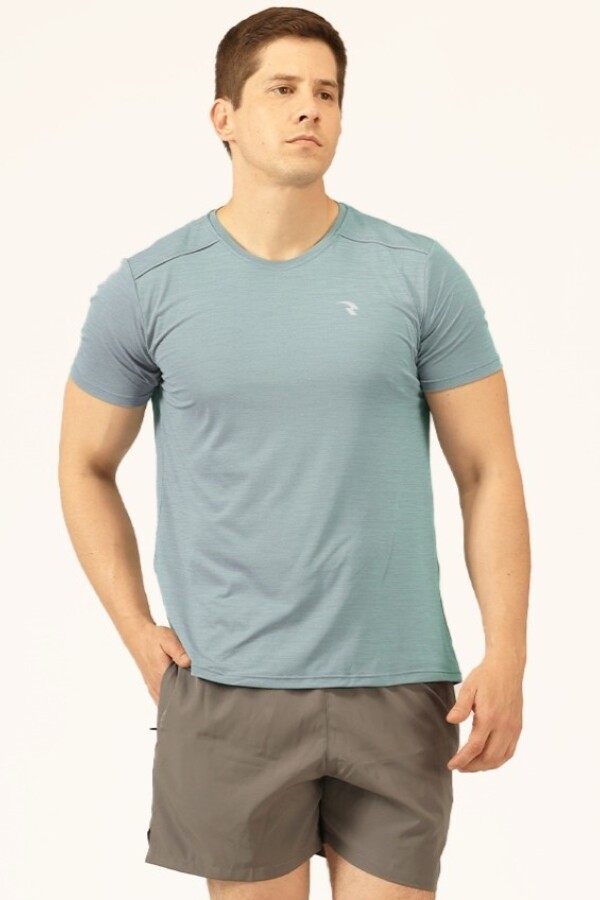 Remera de Microfibra. Remera de Microfibra.
