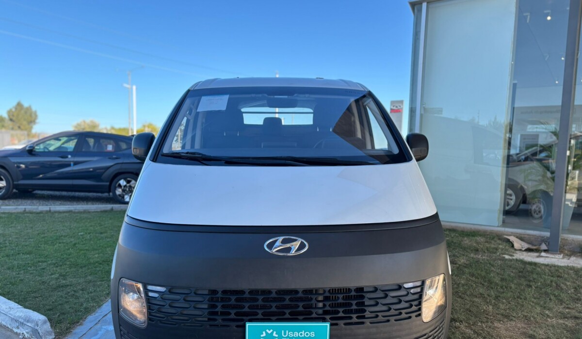 Hyundai H1 Staria Furgon 2.2 Diesel - 2023 Hyundai H1 Staria Furgon 2.2 Diesel - 2023