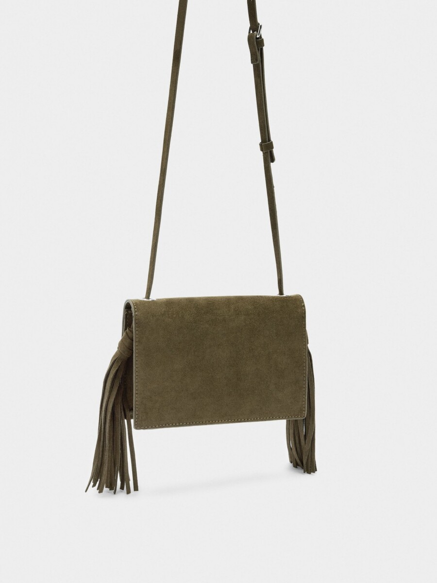Bolso Bandolera Con Tachuelas Y Flecos caqui