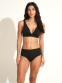 TOP HALTER MERI NEGRO