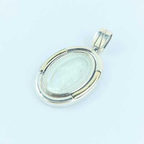 Medalla religiosa de Plata y double en oro 18 ktes con nácar Milagrosa