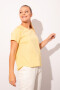 REMERA COSMOPOLITAN Amarillo