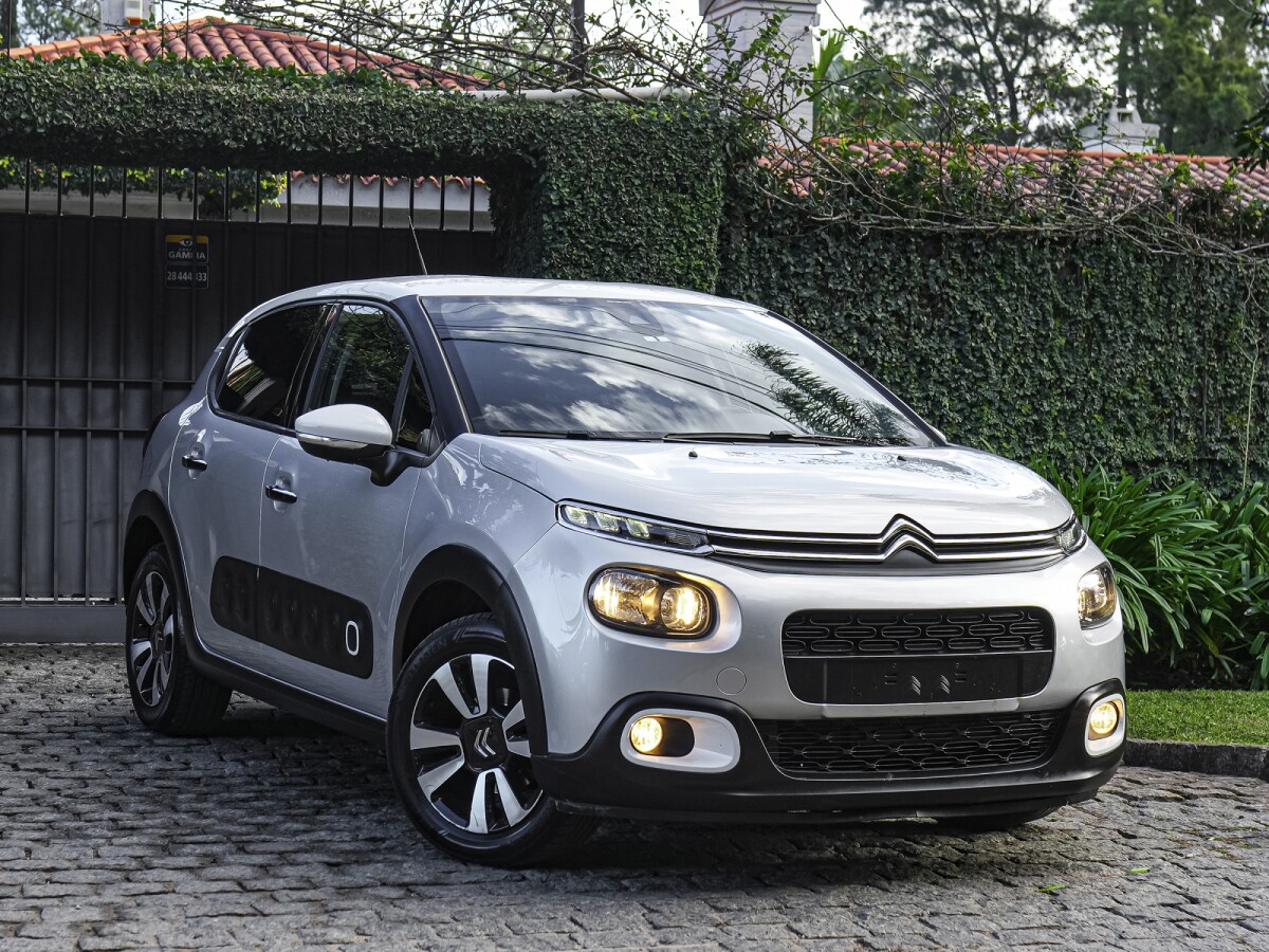 Citroën C3 1.2 New Shine Extra Full 2019 Citroën C3 1.2 New Shine Extra Full 2019