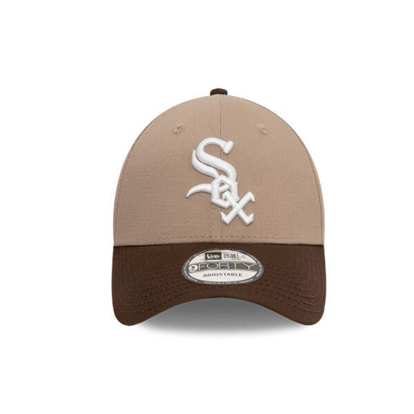 CONTRAST PATCH 9FORTY - NEW ERA BEIGE