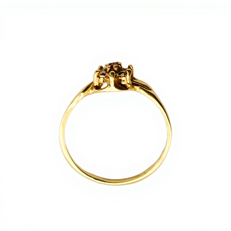 Anillo Flor-Oro Bajo-Piedra Rubi y Zirconias-AN8142 conpiedra