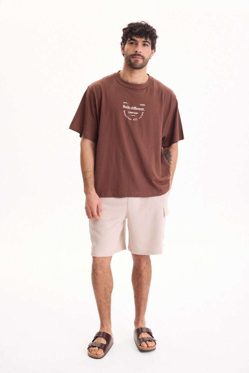 Remera Rule Marron
