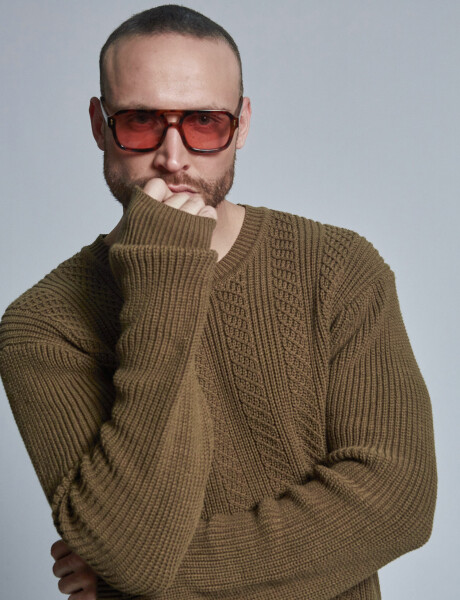 Sweater ochos verde