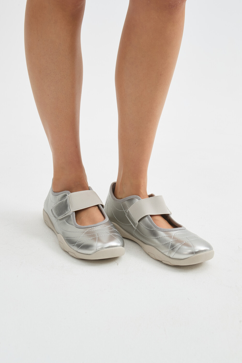 Balerina Nuto Plateado