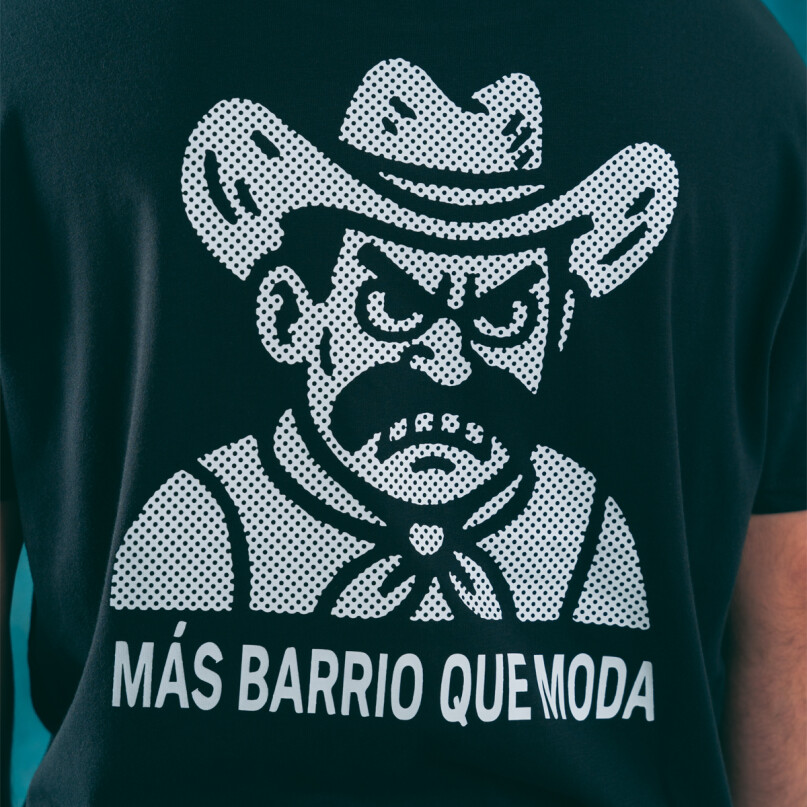 REMERA REGULAR - CORTA BIGOTE REMERA REGULAR - CORTA BIGOTE