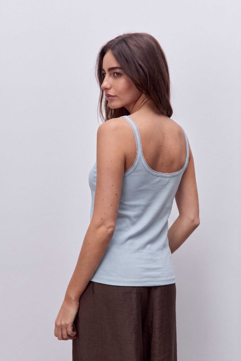 REMERA FARAN Celeste