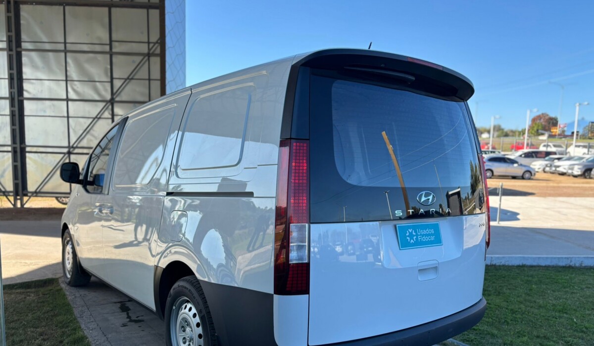 Hyundai H1 Staria Furgon 2.2 Diesel - 2023 Hyundai H1 Staria Furgon 2.2 Diesel - 2023