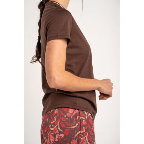 Remera Escote V Algodón Chocolate