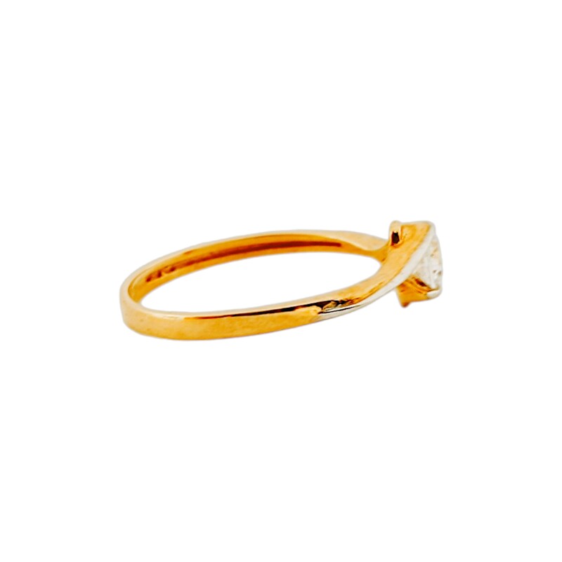 Anillo-Oro bajo-Piedras circonias-AN8031 conpiedra