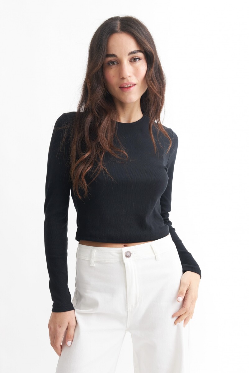 Remera m/l cropped - Negro 