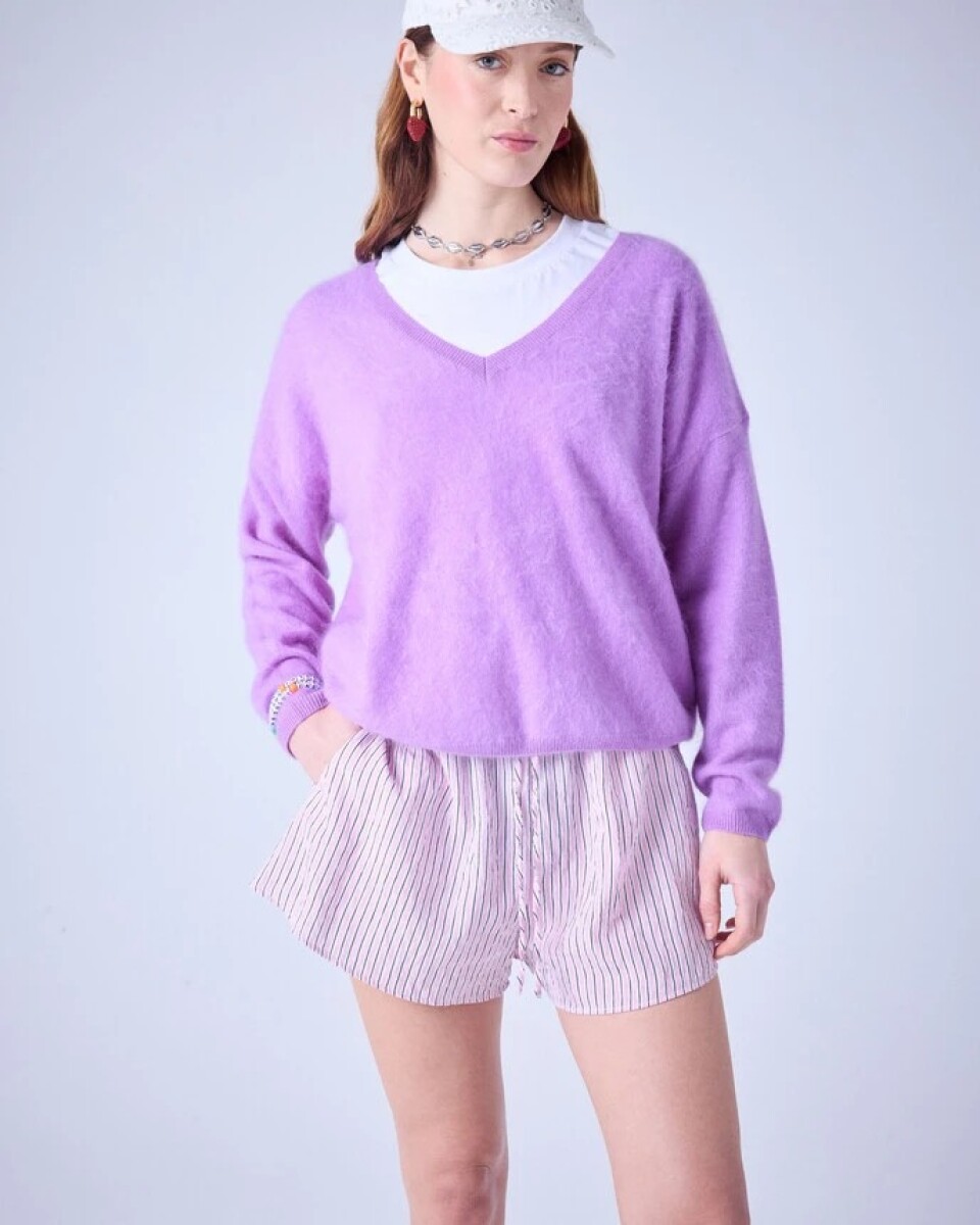 SWEATER V 