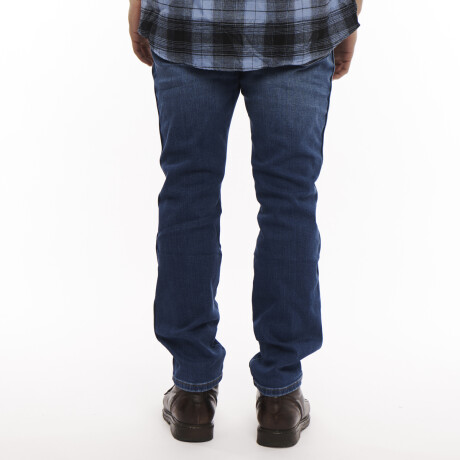 Jean Wrangler de Hombre - RIVER - FW25J004 ELD