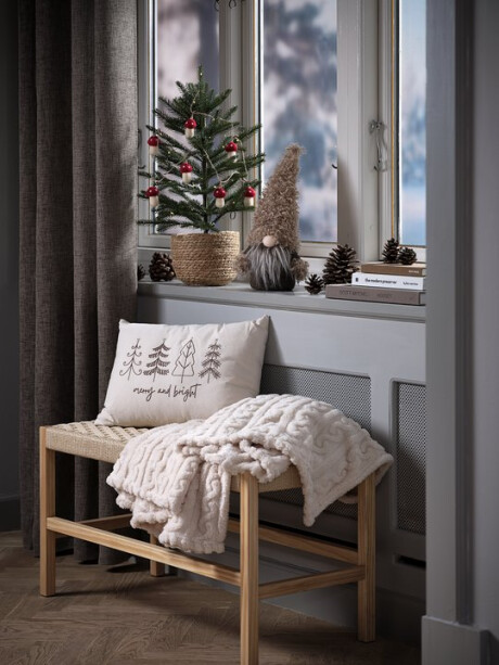 Elfo navideño LARVIKIT A13 x L20 x Al41 cm beige y marrón Elfo navideño LARVIKIT A13 x L20 x Al41 cm beige y marrón