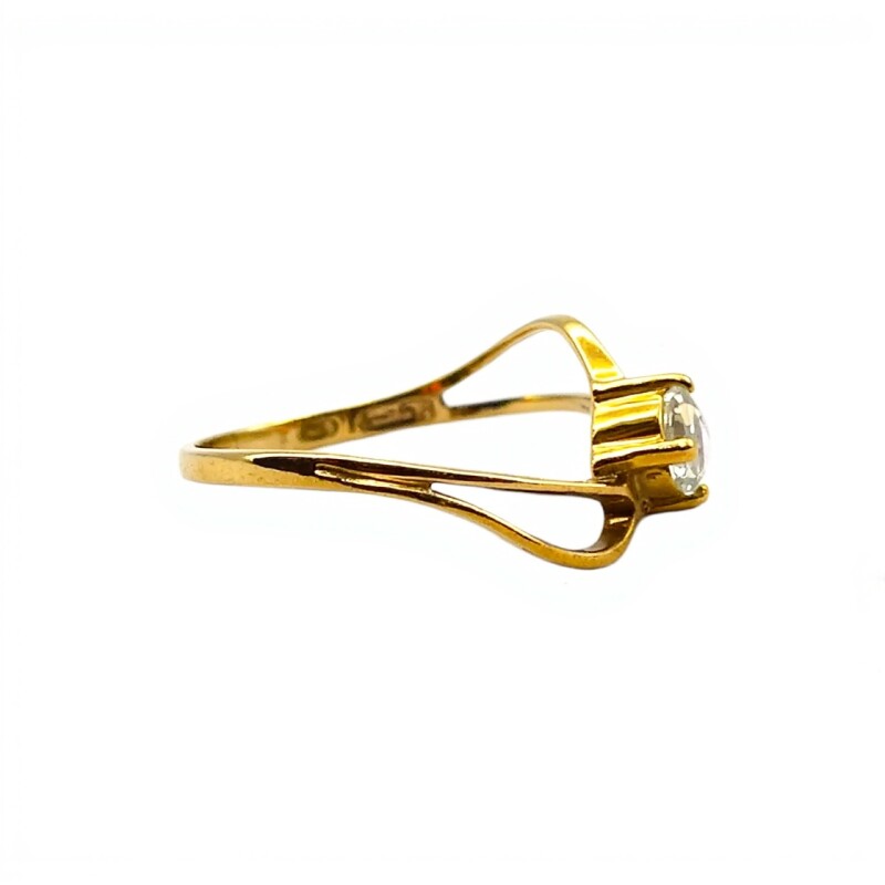 Anillo Solitario-Oro bajo-Piedra Zirconia-AN8082 conpiedra