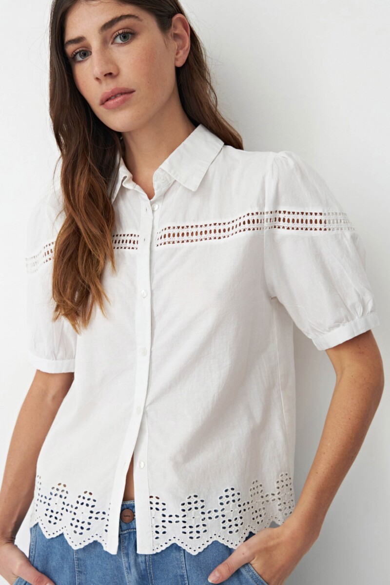 Camisa manga corta con vainillas - blanco 
