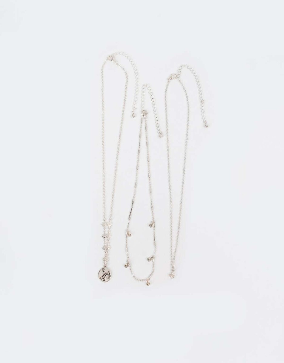 Set De Collares Bañados En Plata - Plateado 