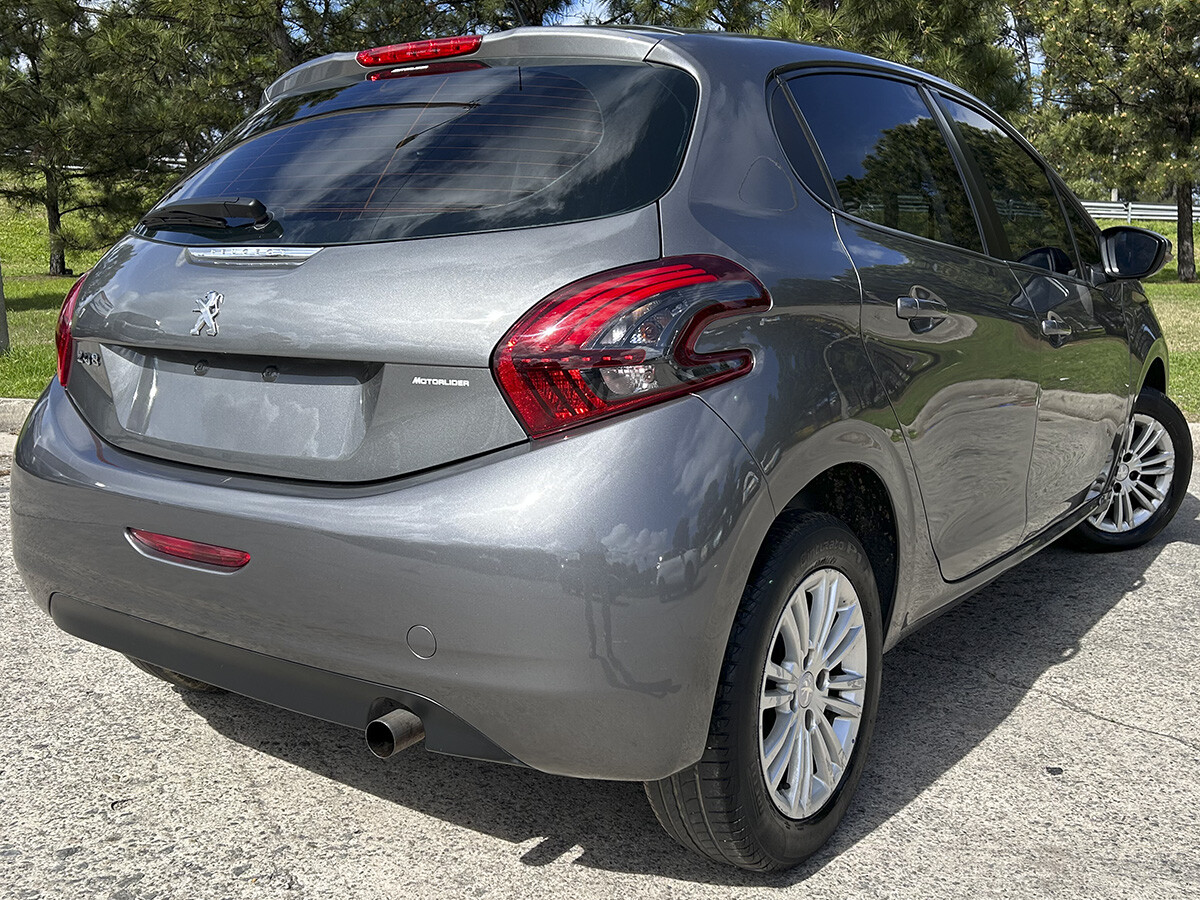 Peugeot 208 1.5 EXCELENTE ESTADO! | Permuta / Financia Peugeot 208 1.5 EXCELENTE ESTADO! | Permuta / Financia
