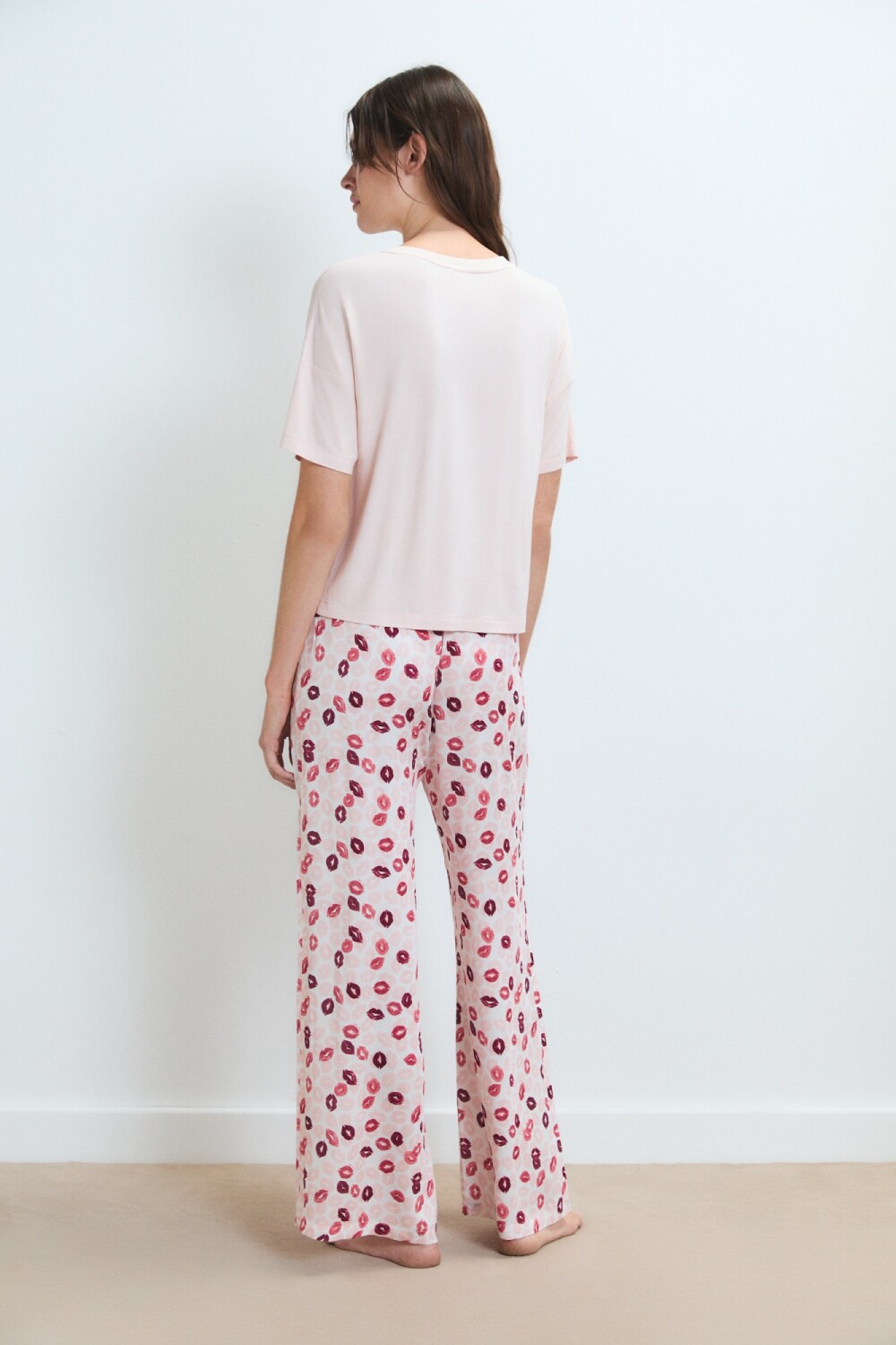 PIJAMA LARGO KISS Rosa