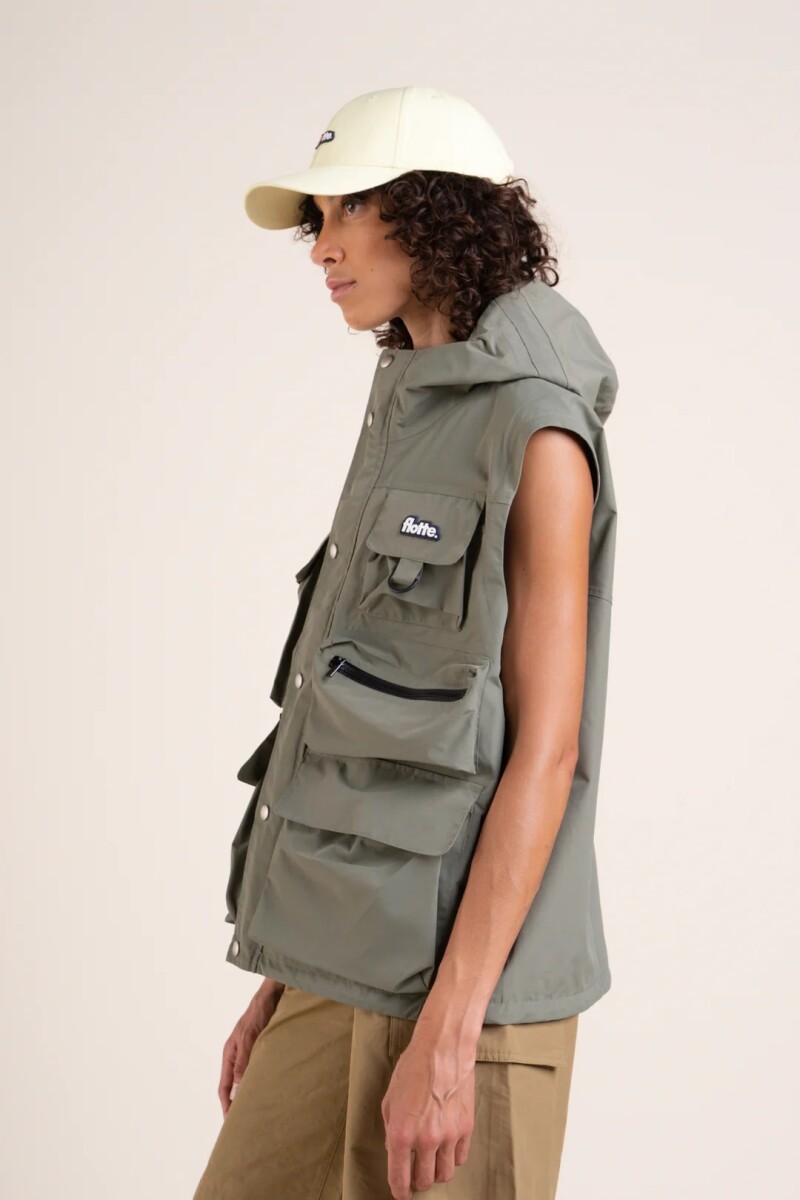 CHAQUETA IMPERMEABLE SAINT CYR Kaki
