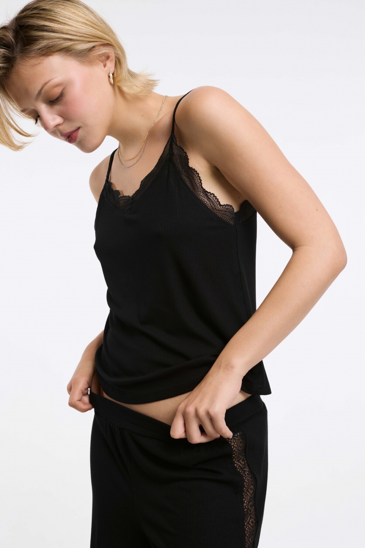 Musculosa Lorde Negro