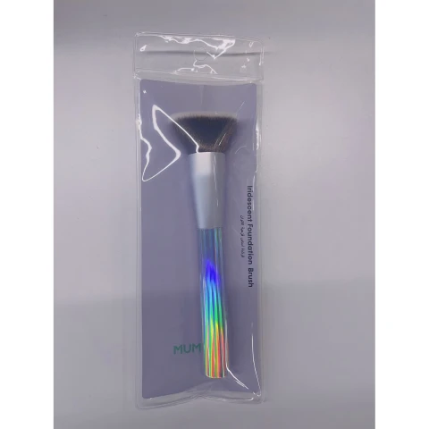 BROCHA DE BASE IRIDISCENTE BROCHA DE BASE IRIDISCENTE