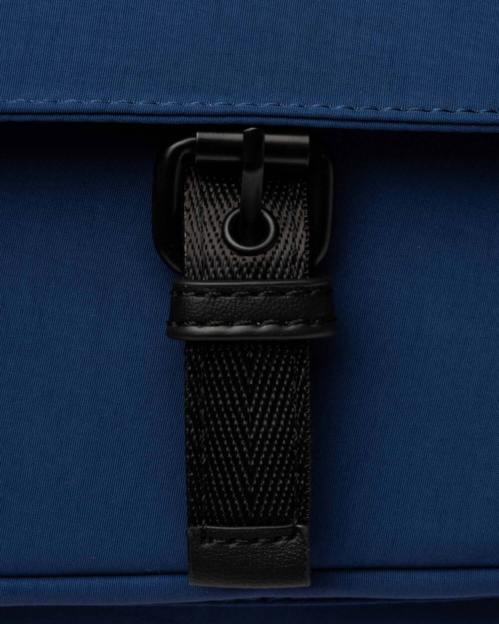 Bandolera Flight en nylon Azul