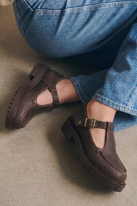 Zapato Guillermina Cuero Chocolate