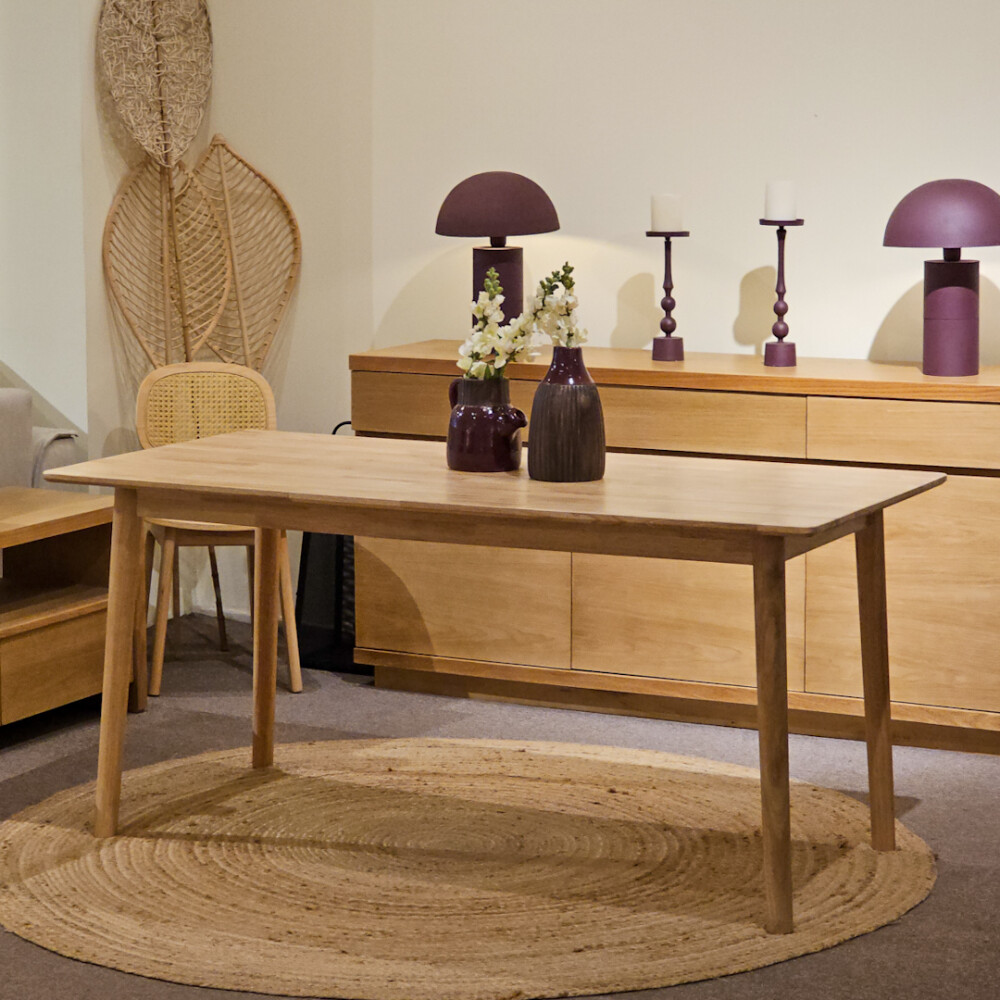Mesa de comedor Dalia 160 x 80cm Mesa de comedor Dalia 160 x 80cm