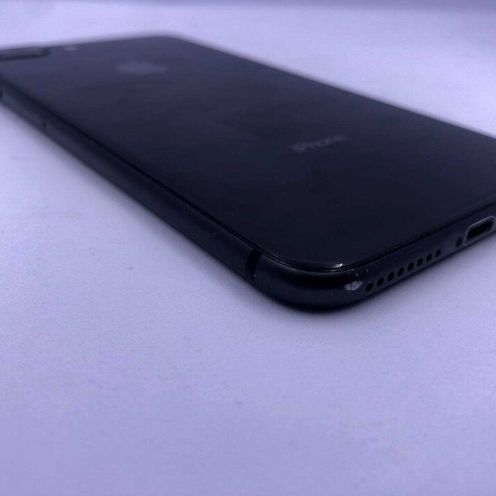 iPhone 8 Plus 256GB - Space Gray iPhone 8 Plus 256GB - Space Gray