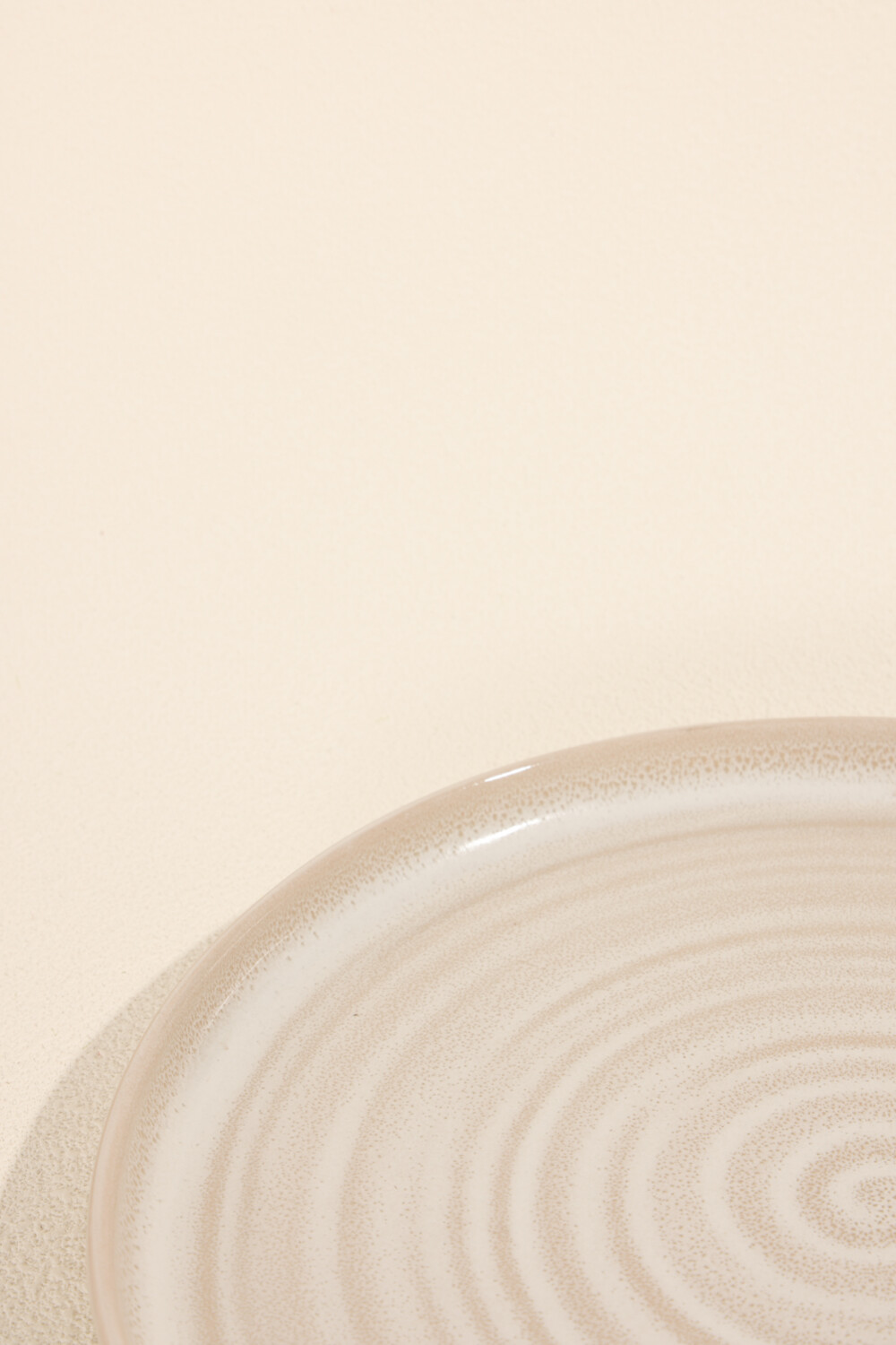 Plato Mesa Nic Color Unico