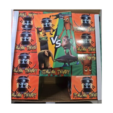 Figura Sorpresa Italian Thingy 2211 en Caja con 3 Cartas 001