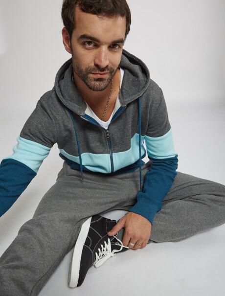 Pantalon felpa gris